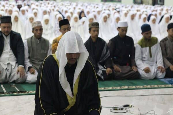 Bacaan Lafadz Doa Qunut Sholat Witir Sebagai Imam