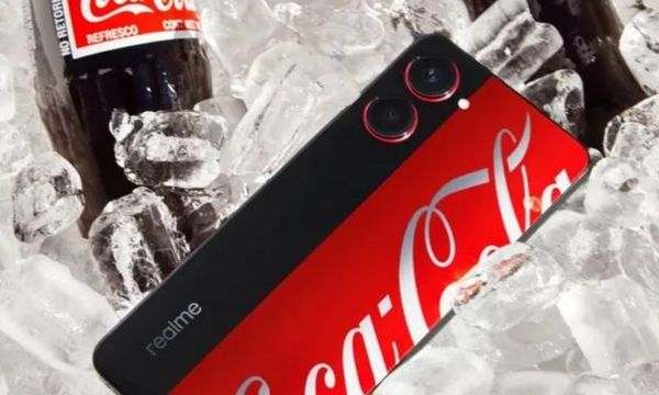 Realme Coca-Cola