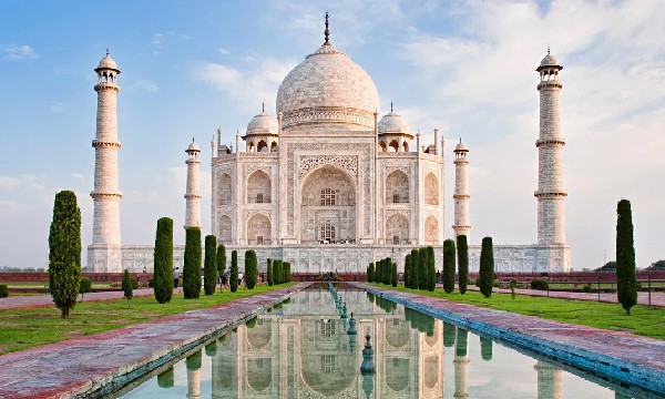 Taj Mahal (India) 
