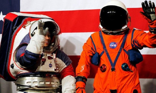 Alasan Harga Baju Astronot NASA Mahal