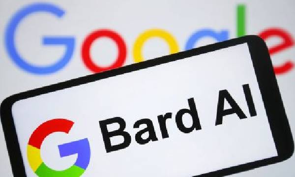 Kelebihan Google Bard dari Chatbot Lainnya 