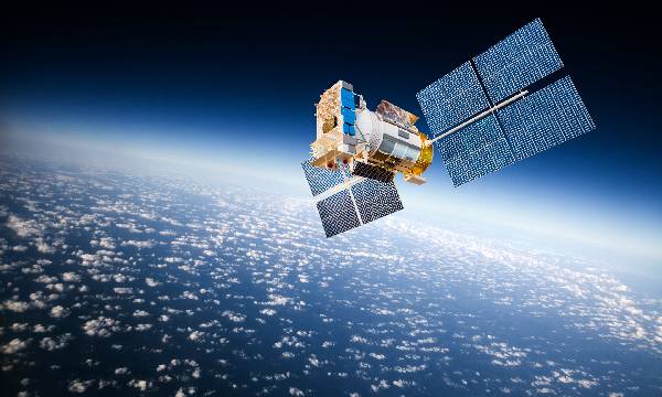 Bagaimanakah Cara Kerja dari Satellite?