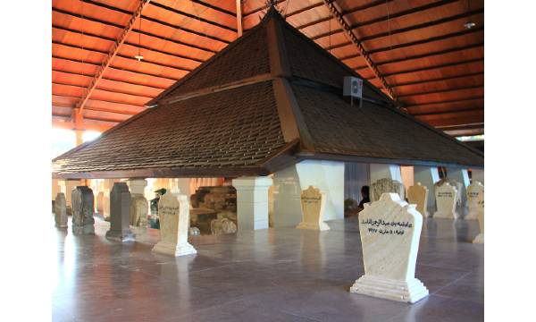 Karya Sastra dalam Bentuk Suluk atau Tembung Tamsil