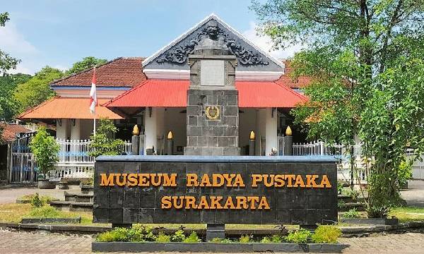 Museum Radya Pustaka