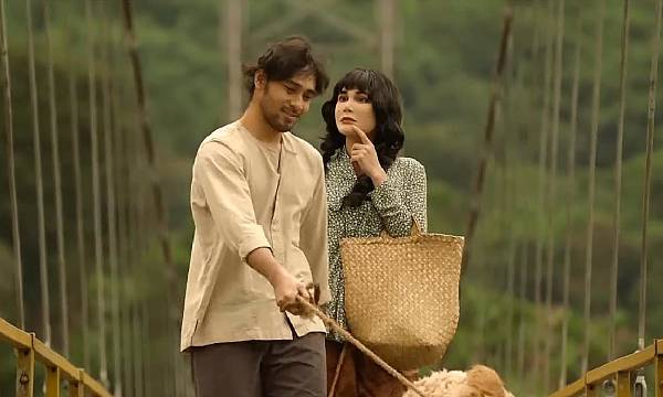 4 Review dan Ulasan Penonton Film Suzanna Malam Jumat Kliwon (3 Agustus 2023)