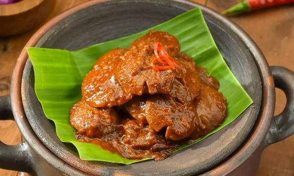 Semur Jengkol Pedas Manis