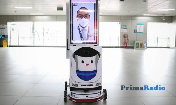 Kehadiran Robot Pintar Stasiun MRT di Lebak Bulus