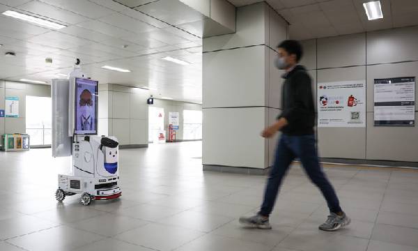 Konsep Fungsionalitas Robot Pintar Stasiun MRT