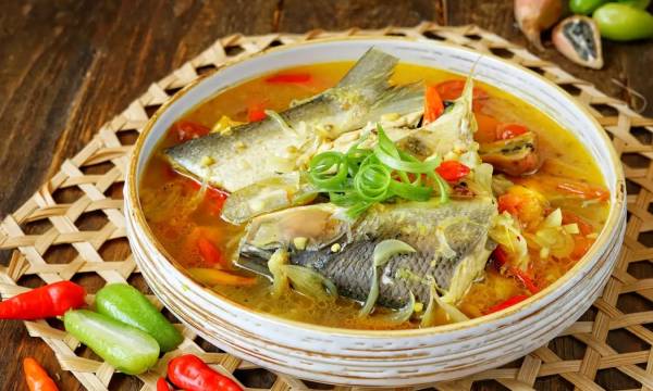 4 Daftar Makanan Tradisional Indonesia, Berbagai Hidangan Kuah dari Sulawesi