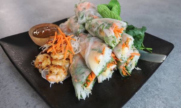 Mengenal Hidangan Vietnamese Spring Roll