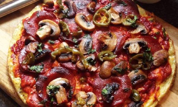 Pizza topping Jamur