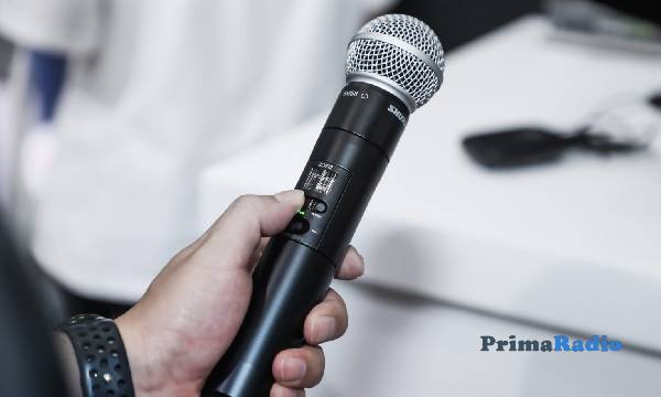 4 Rekomendasi Wireless Microphone Terbaik