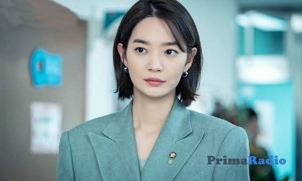 Shin Min Ah