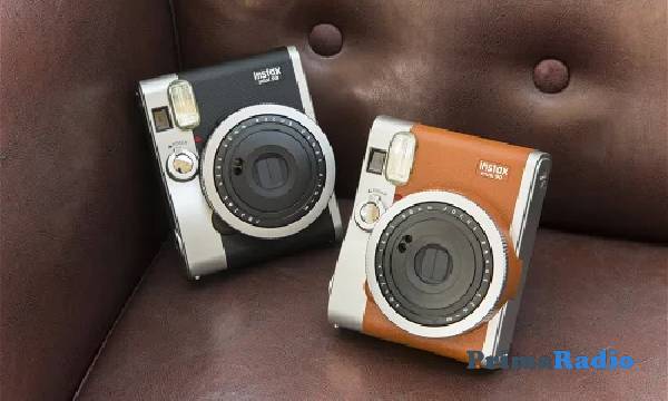 4 Kelebihan Fujifilm Instax Mini 90