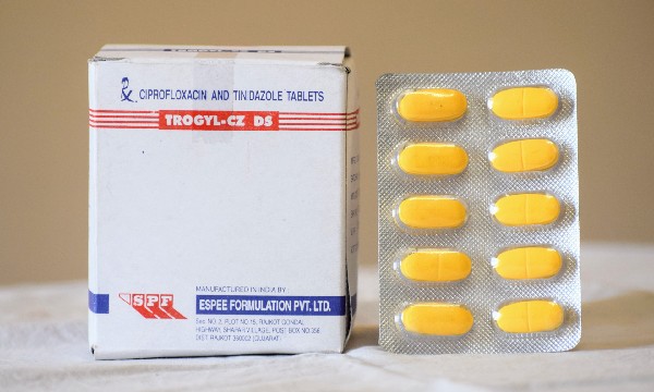 Trogyl Tablet menghambat replikasi bakteri